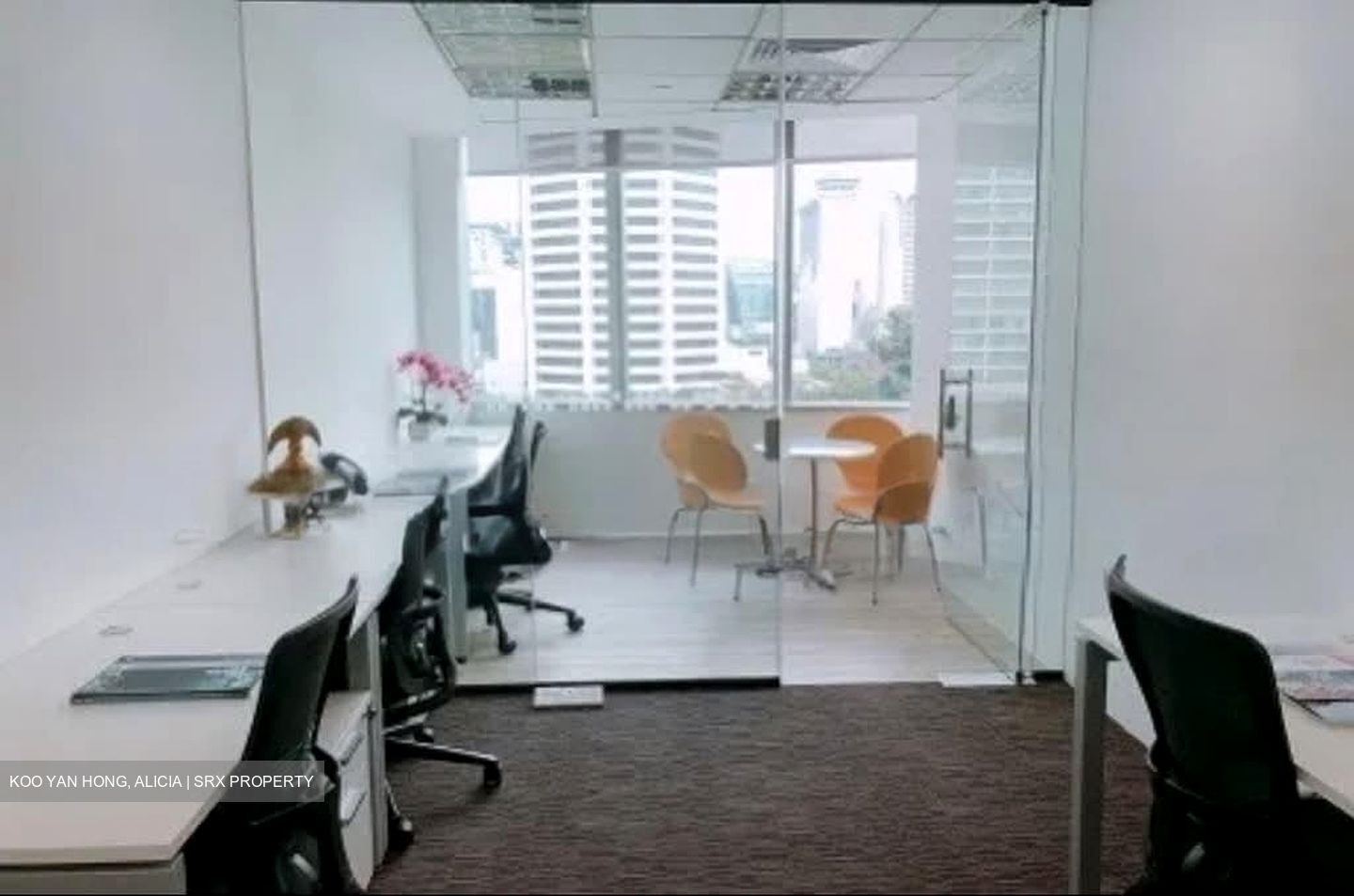 Shaw House (D9), Office #537978181
